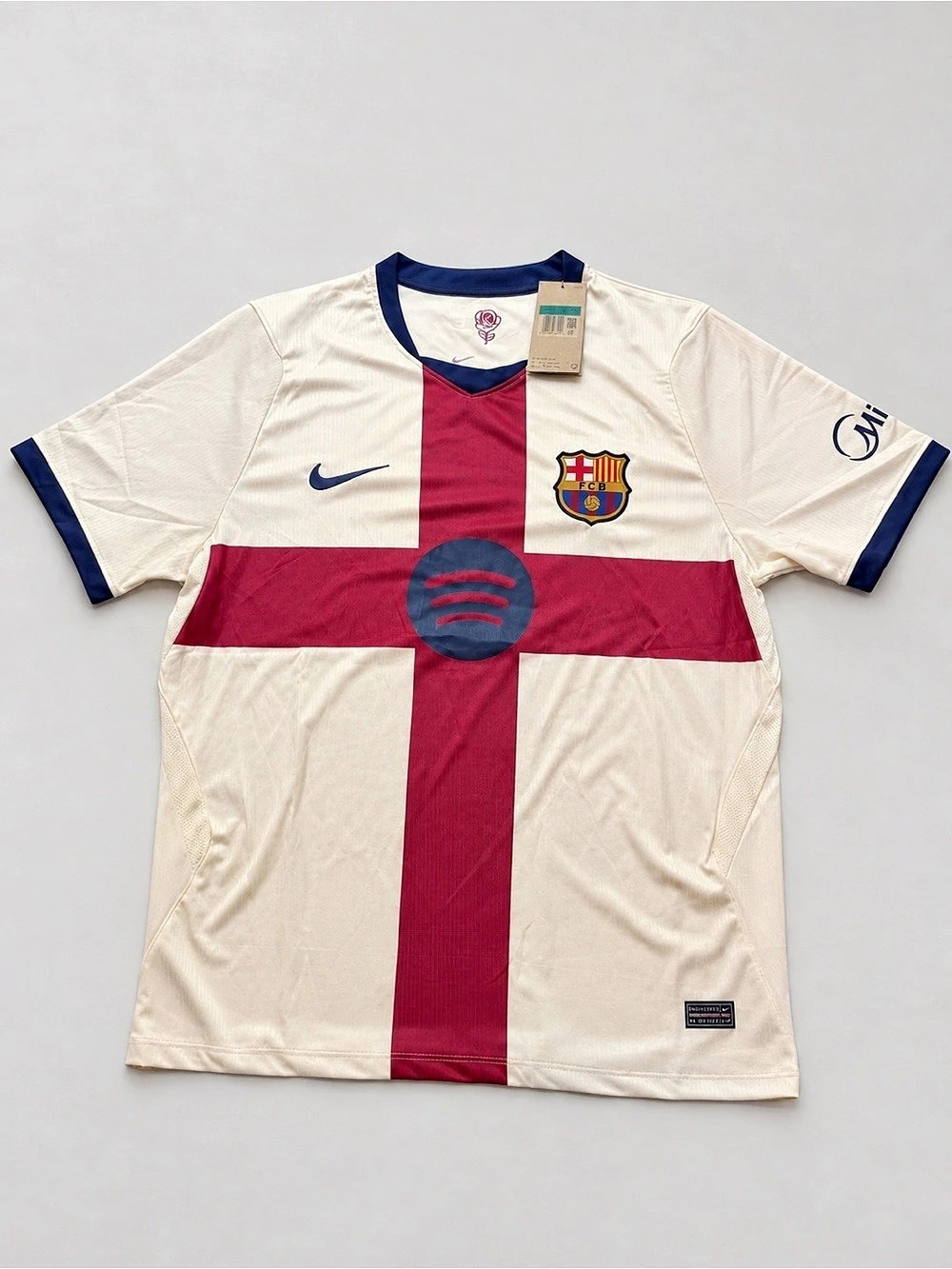 FC Barcelona 2023/24 Away Jersey